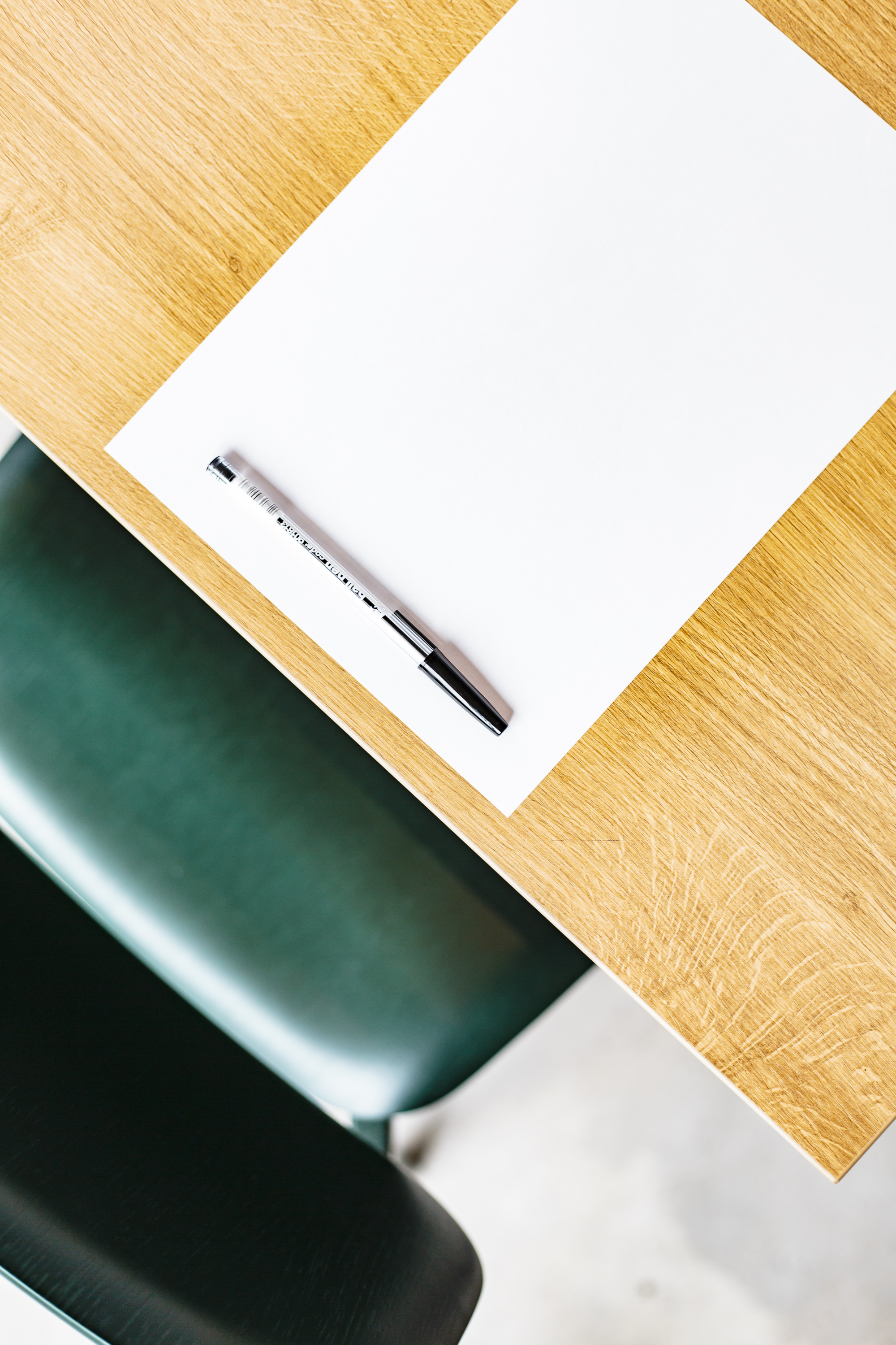 Studio - elzwwrn143f.jpg