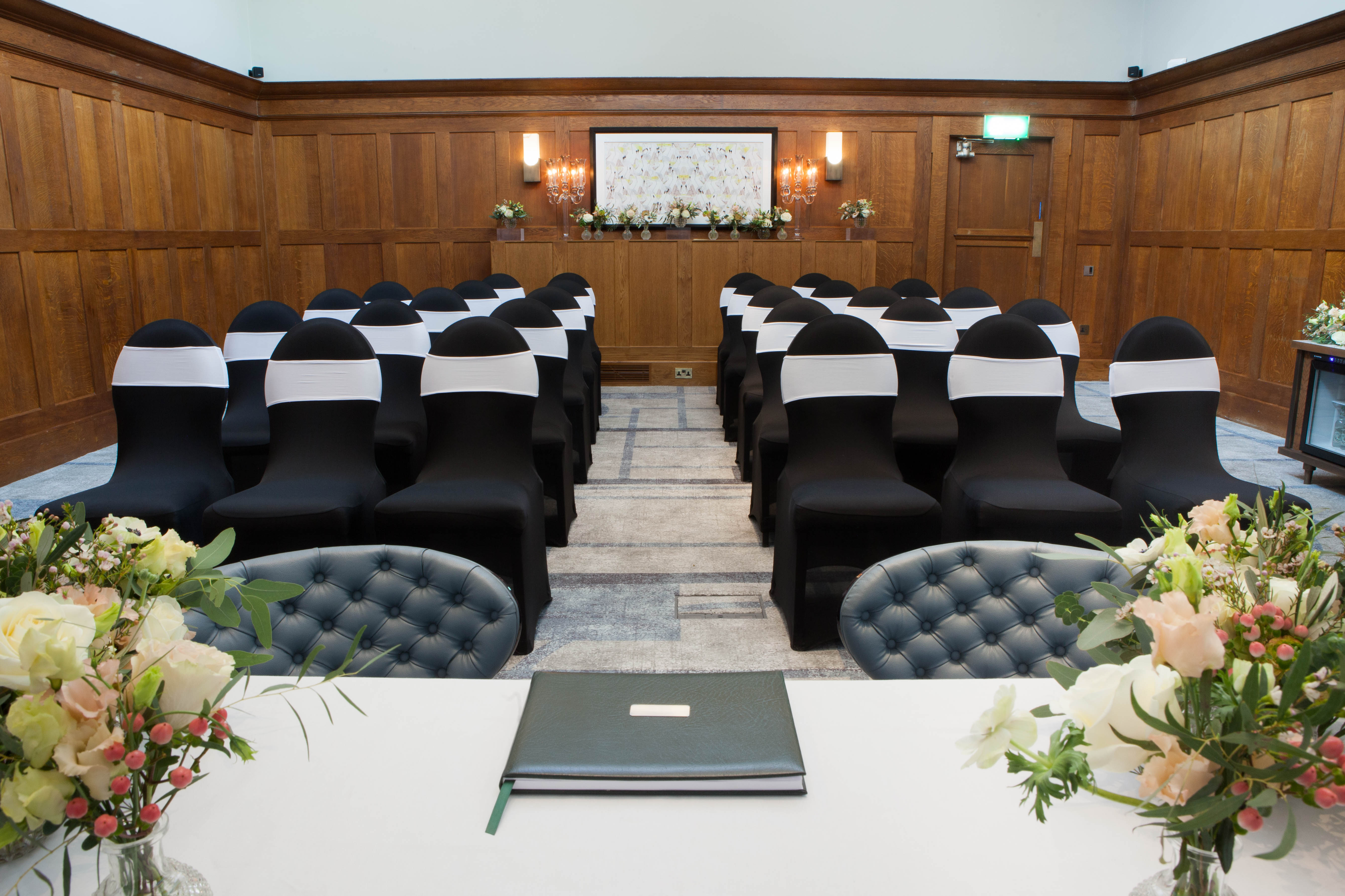 The Dixon, Tower Bridge, an Autograph Collection by Marriott - image 1