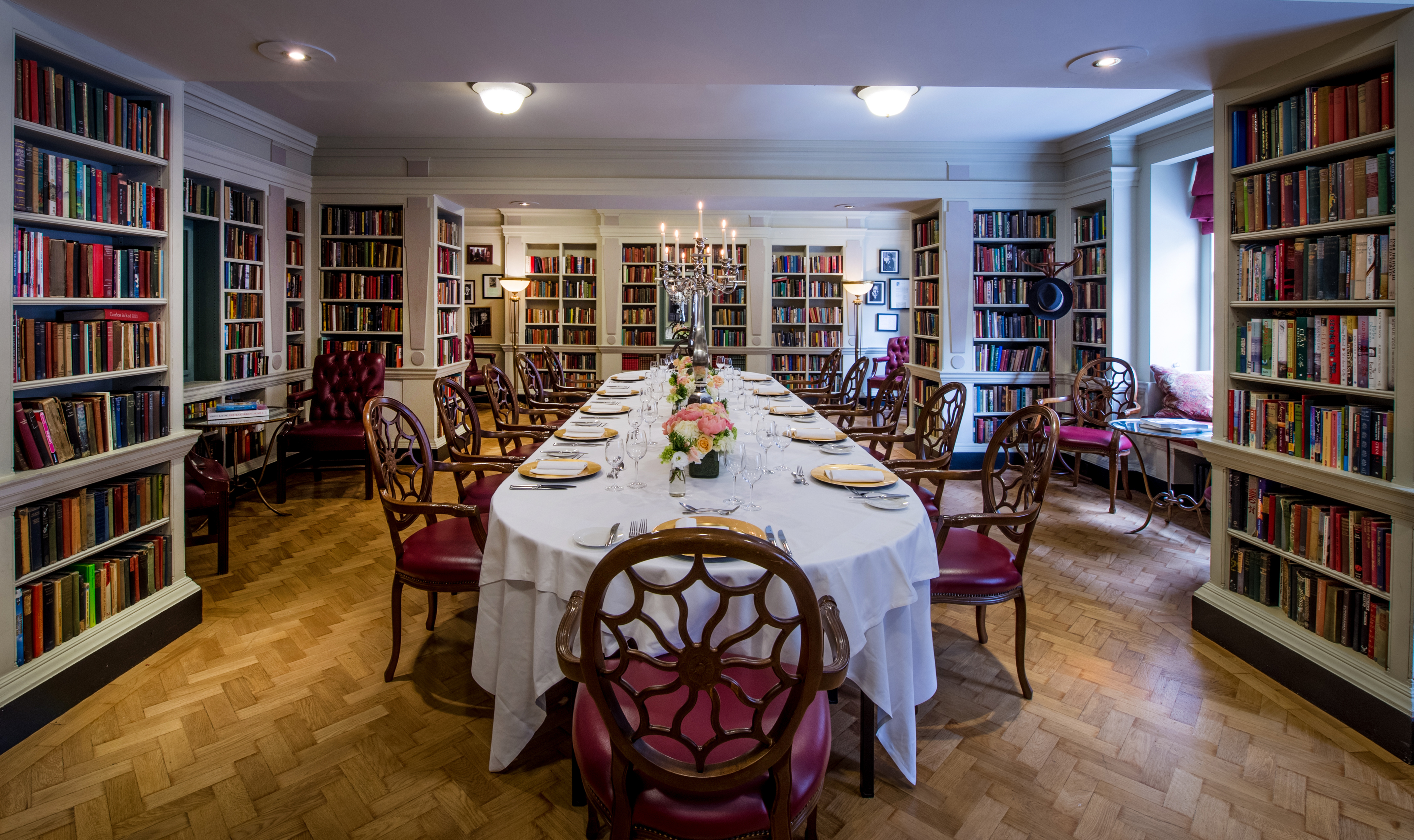 The Seamus Heaney Library - qs3uuv5dwxe.jpg