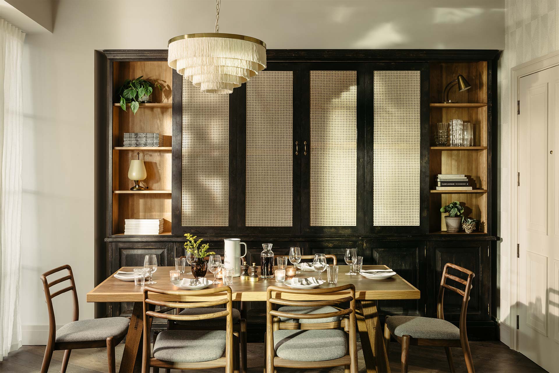 Stylish dining setup in The Hoxton Southwark for private events and meetings.