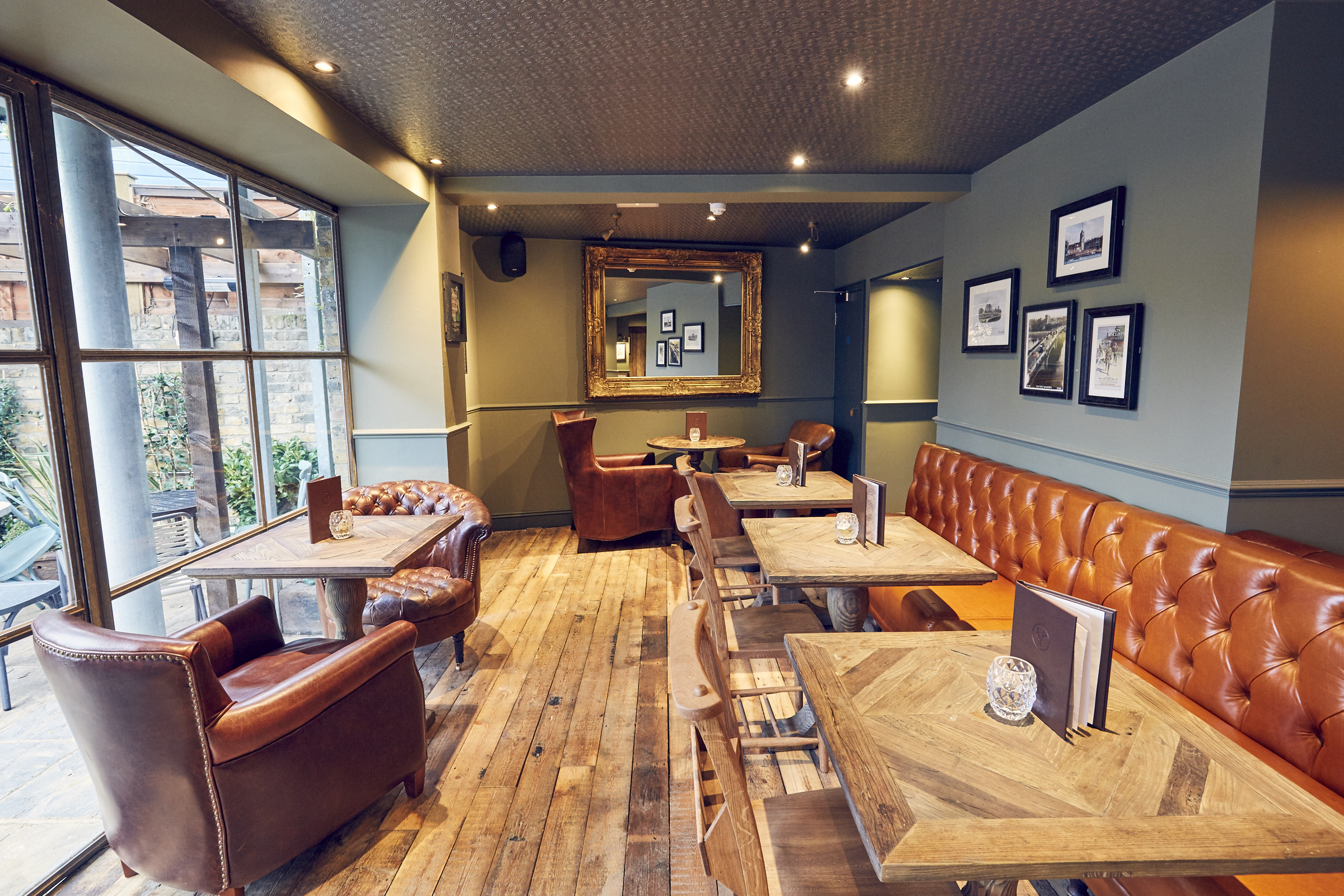 Cozy East Putney Tavern downstairs area for intimate meetings and small events.