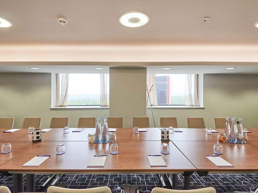 Level 15 Meeting Rooms - 04tvgjczjej.jpg