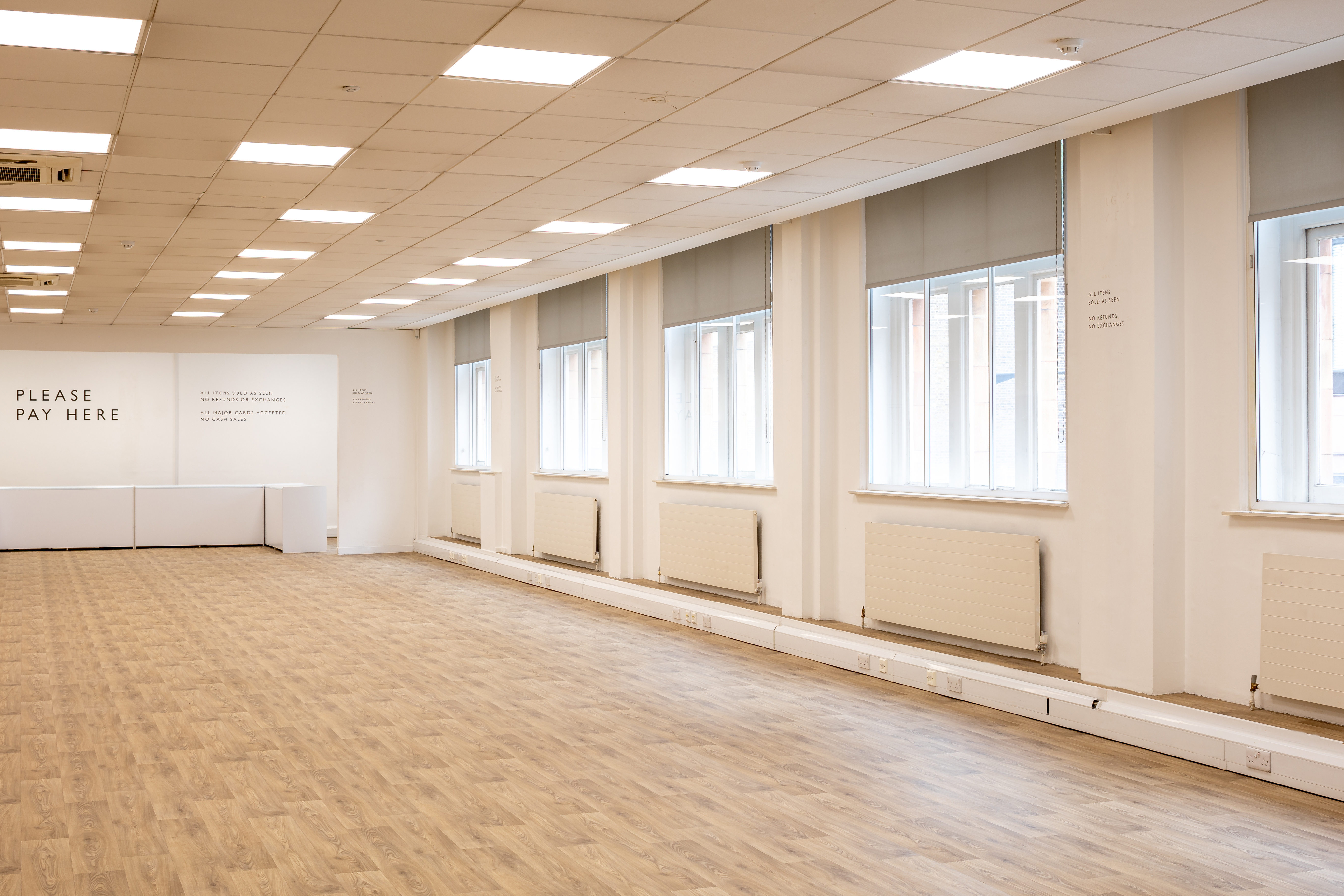 Venue - 1r4xfyam3xo.jpg