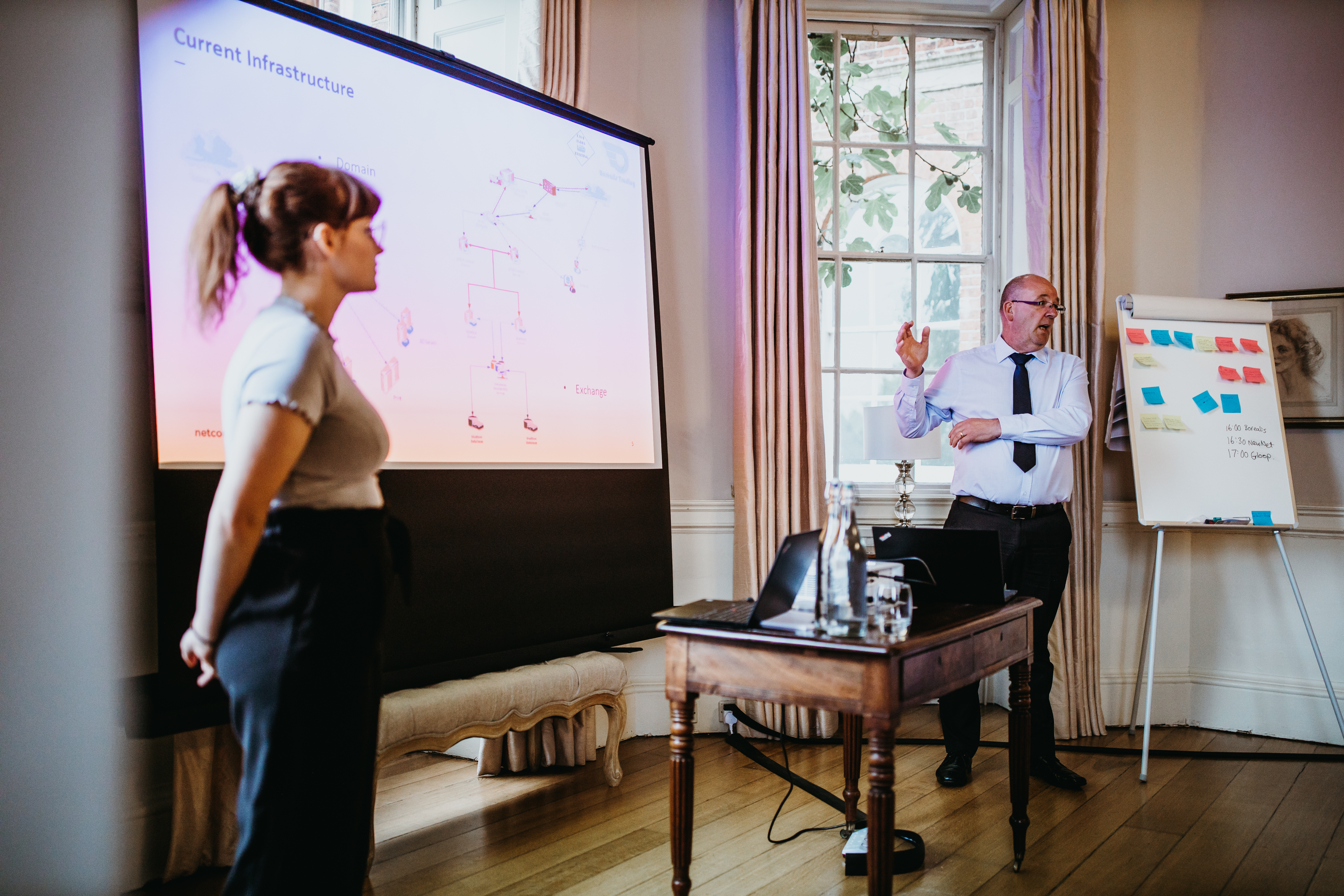 Whole Venue - q2p04ph1oah.jpg