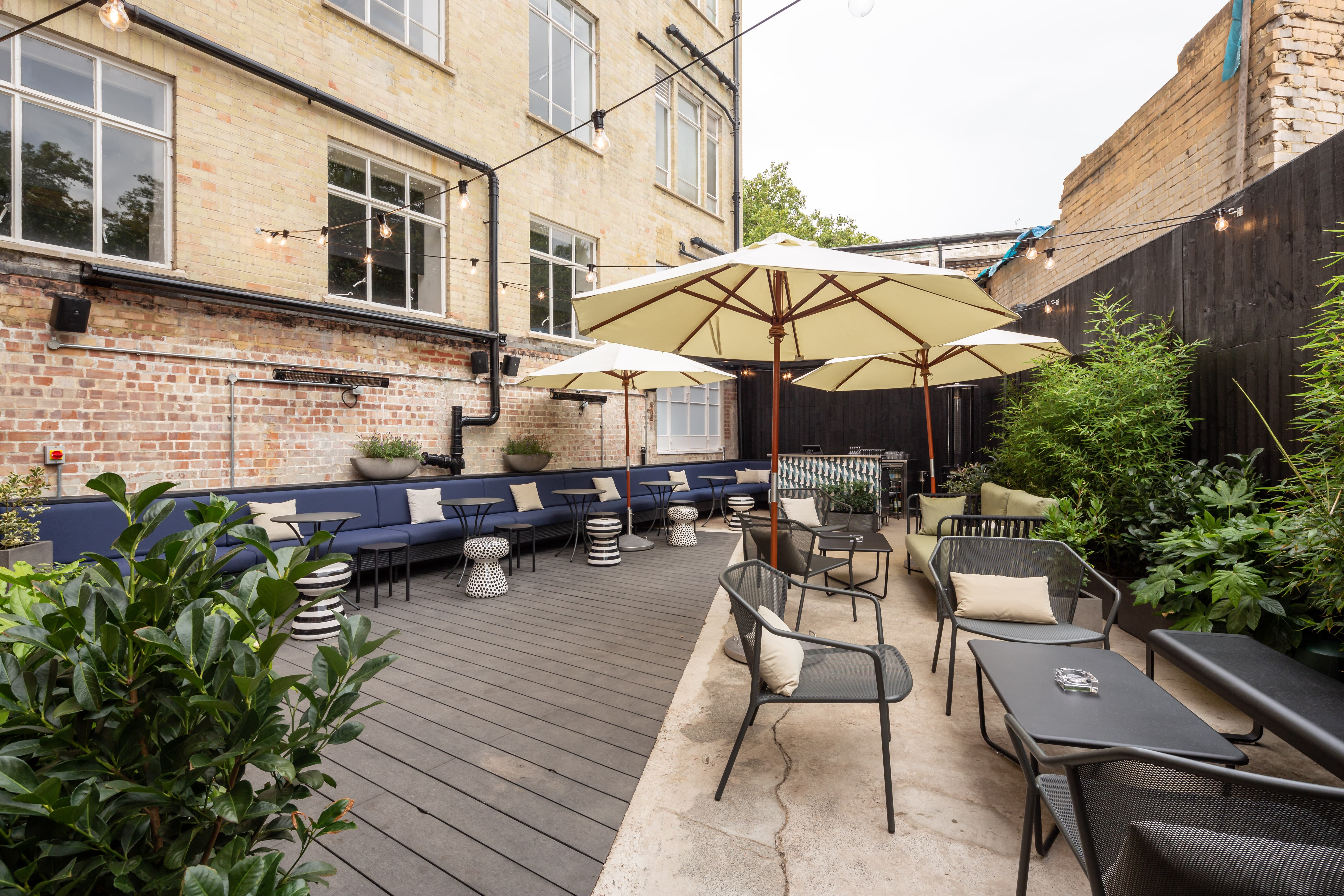 The Bar & Garden - mntx02svf2e.jpg