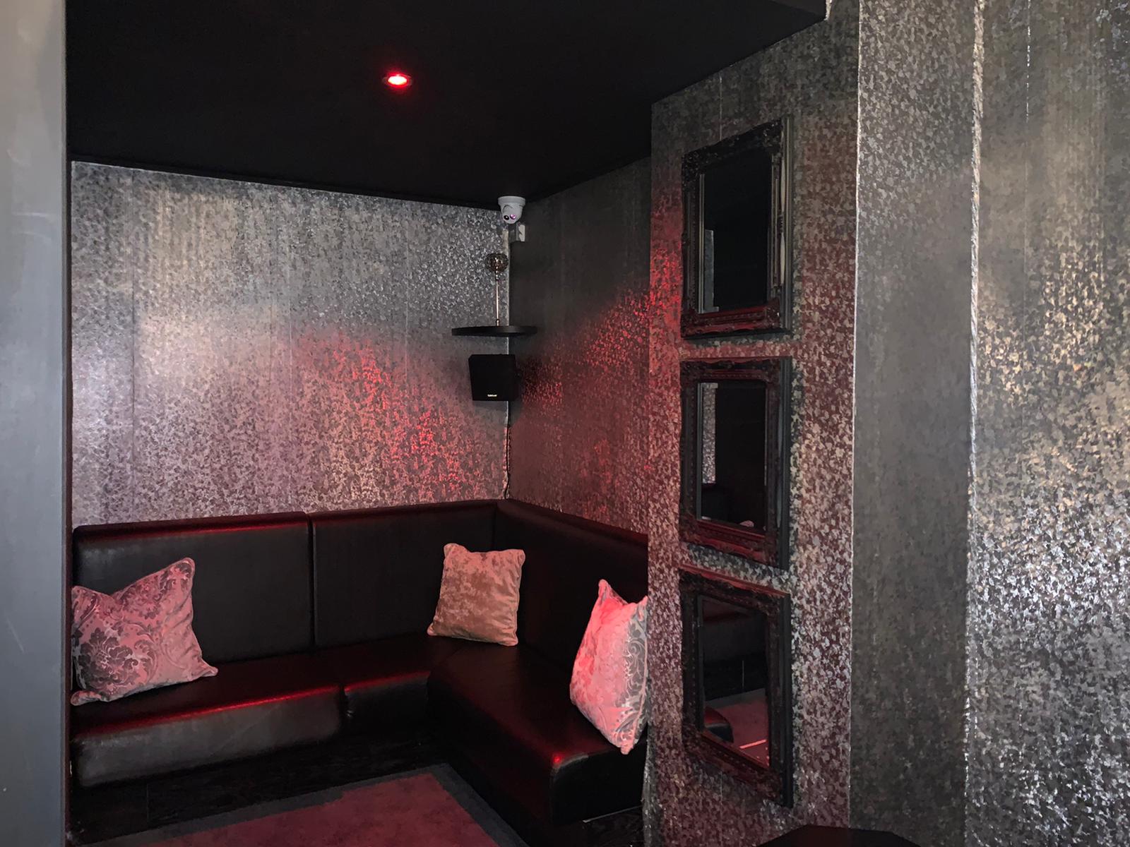 The Club - qrnk4wp40tm.jpg