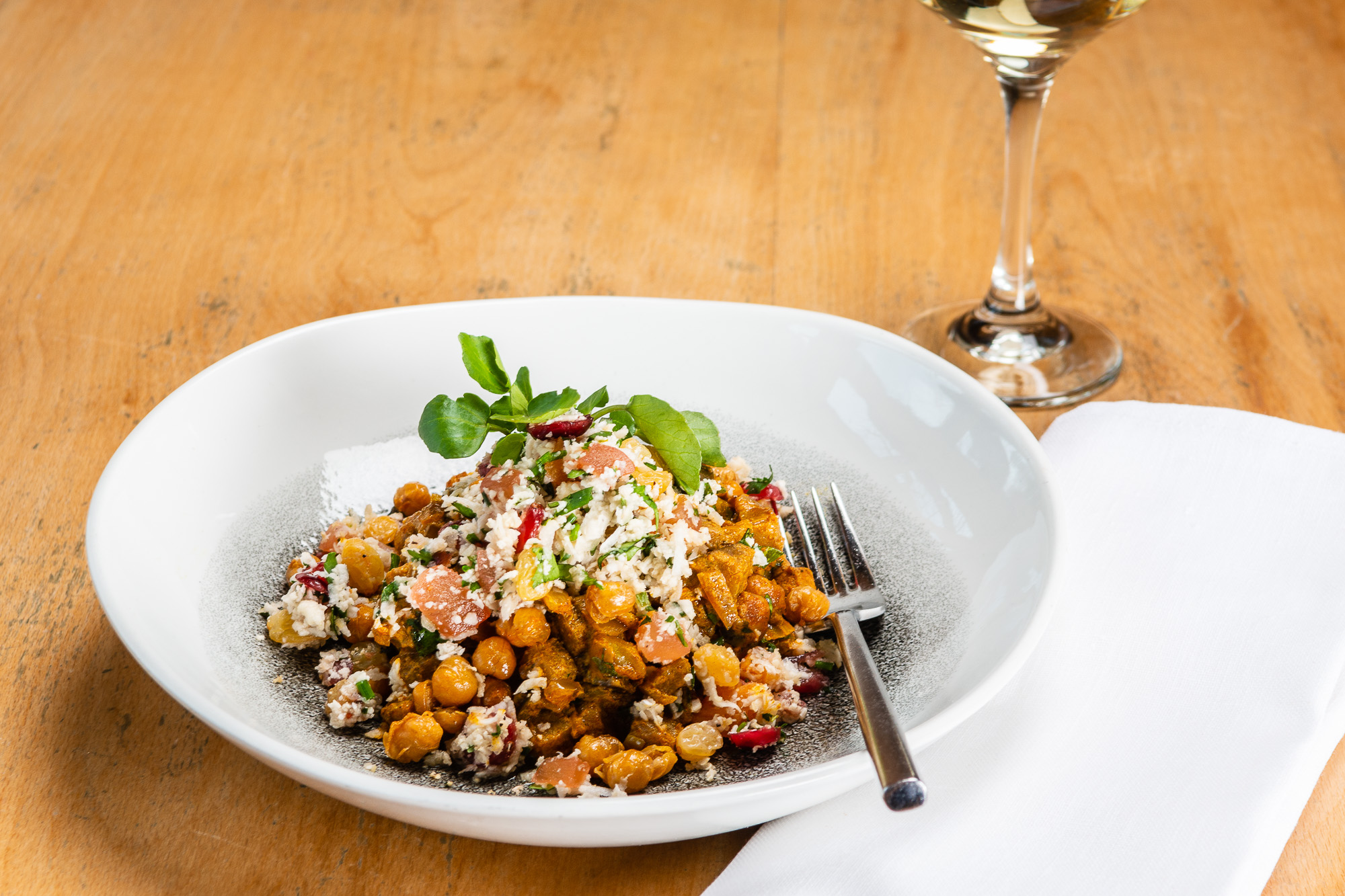 The Treehouse - mlsisjy0xga.jpg