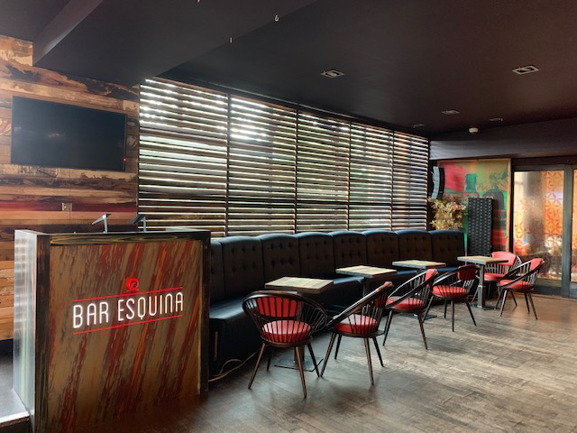 Stylish Bar Esquina at Alea Casino, perfect for networking and social events.