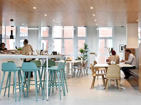 Room 2 - ehqnmzcgczq.jpg