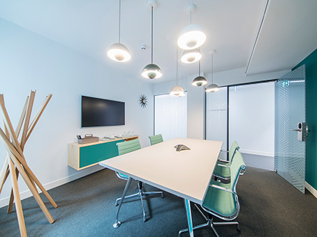 Meeting Room 4 - irxmtydvybr.jpg