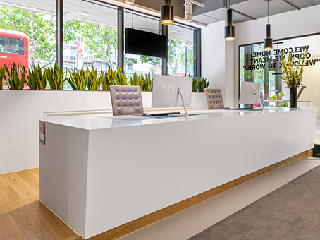 Room 4 - dvsfvjr2wlj.jpg