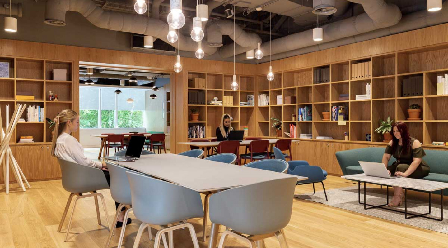 Meeting Room 3 - dmbrba4gsvo.jpg