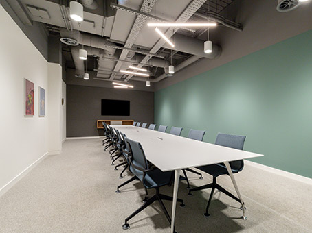 Meeting Room 4 - pvtmheekkpe.jpg