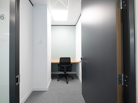 Meeting Room 1 - 2rihiecw12r.jpg