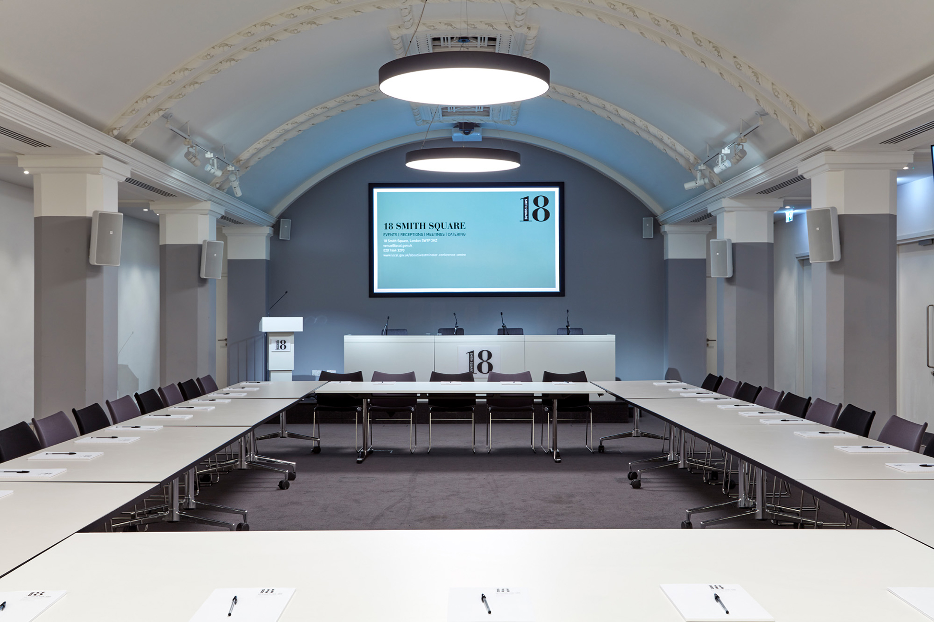 Bevin Hall - 0e1auvulx4z.jpg