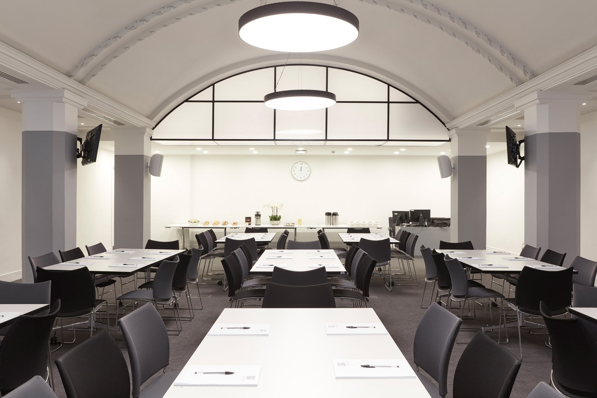 Bevin Hall - eib4xi03alk.jpg