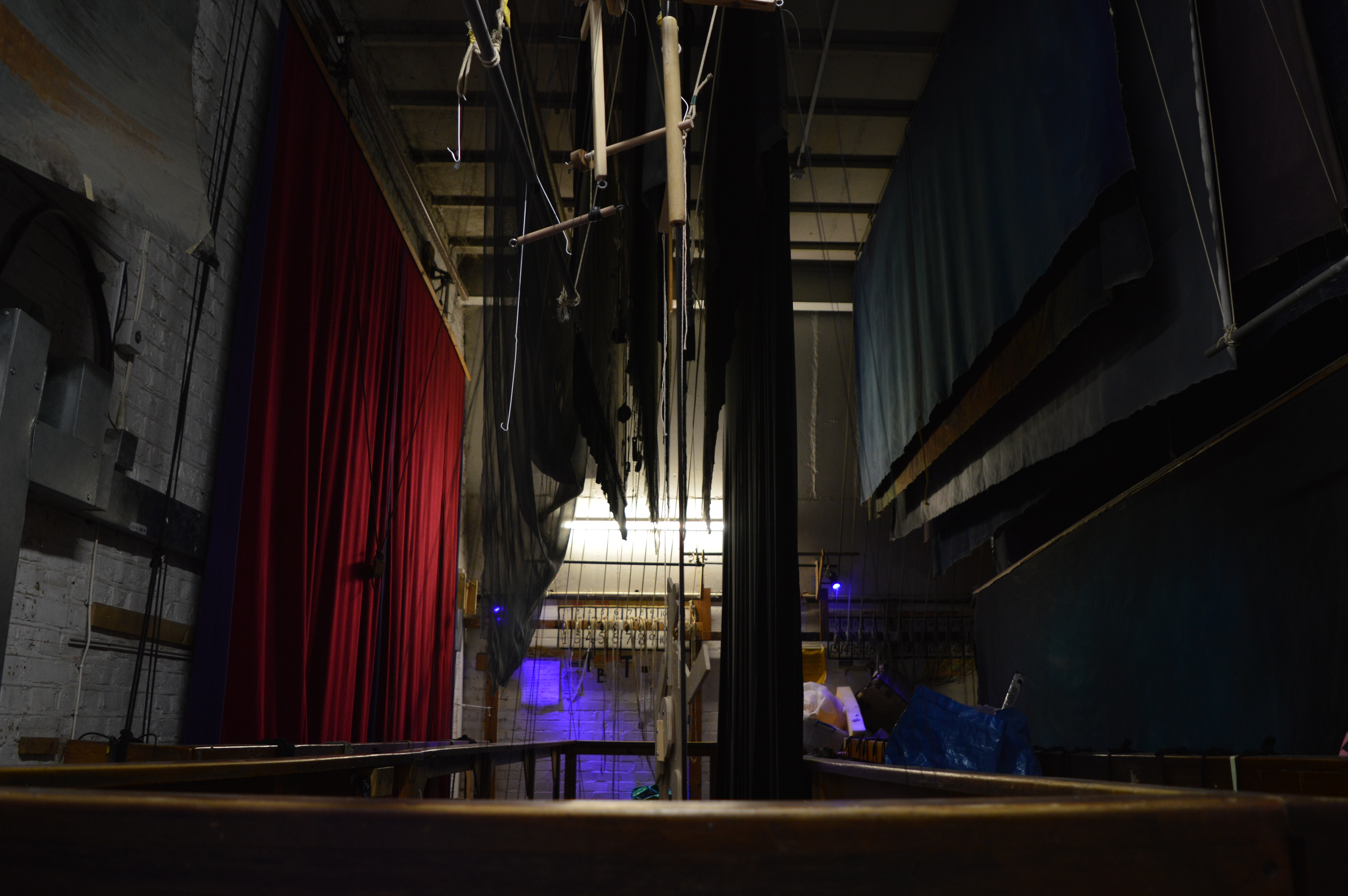 Theatre  - krgd04q31nr.JPG