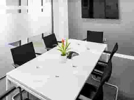 Regus, Castlemead