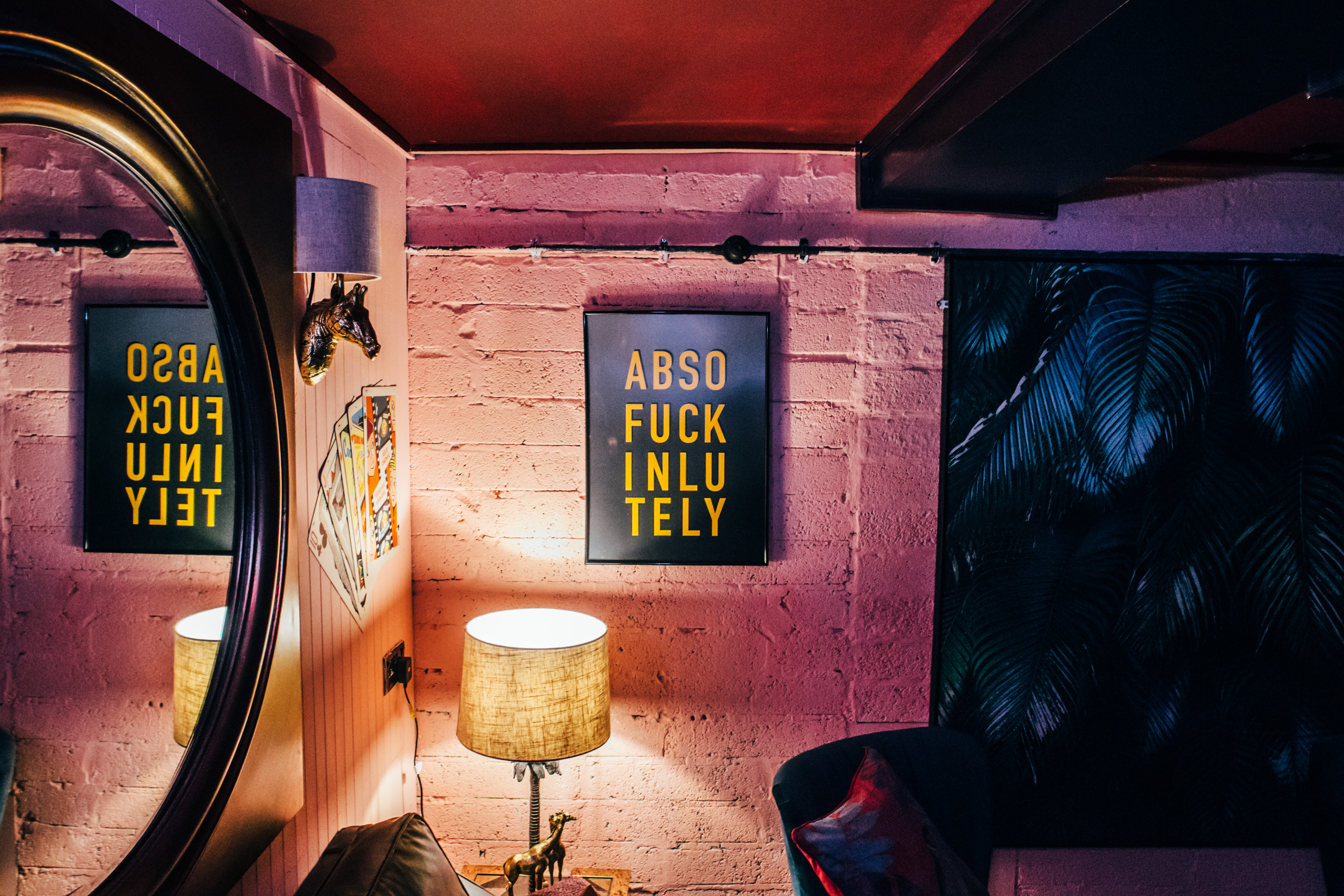 Flatmates Den - 0qg0mujvcfy.jpg