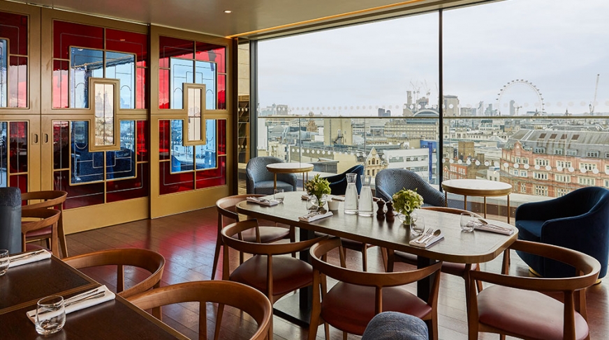 Stylish LSQ Rooftop event space with panoramic city views for upscale meetings and dining.