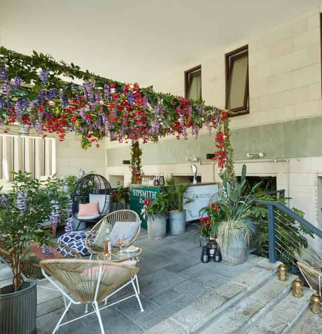 Summer Terrace