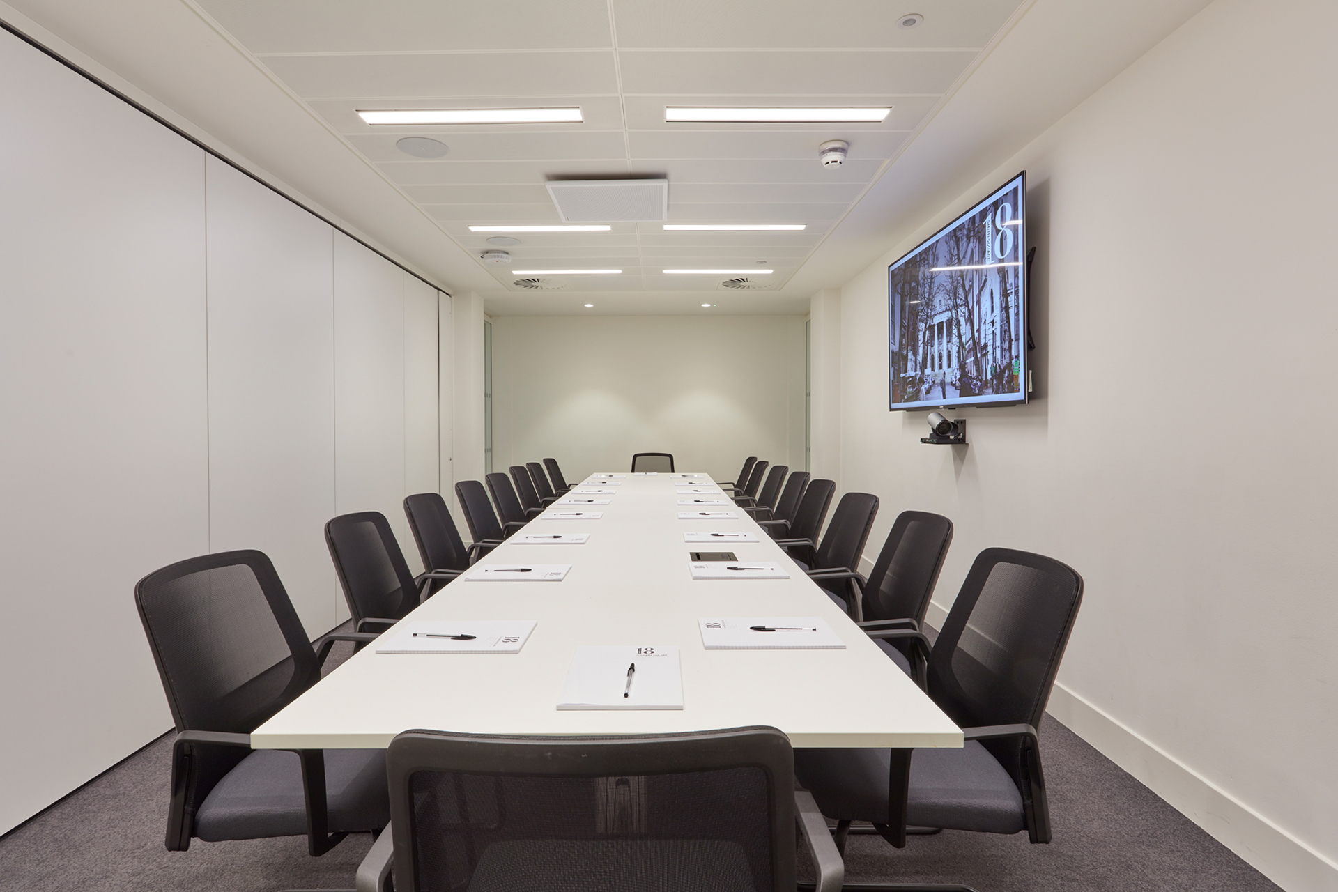 Eaton and Cockell - b224xs4o5cc.jpg