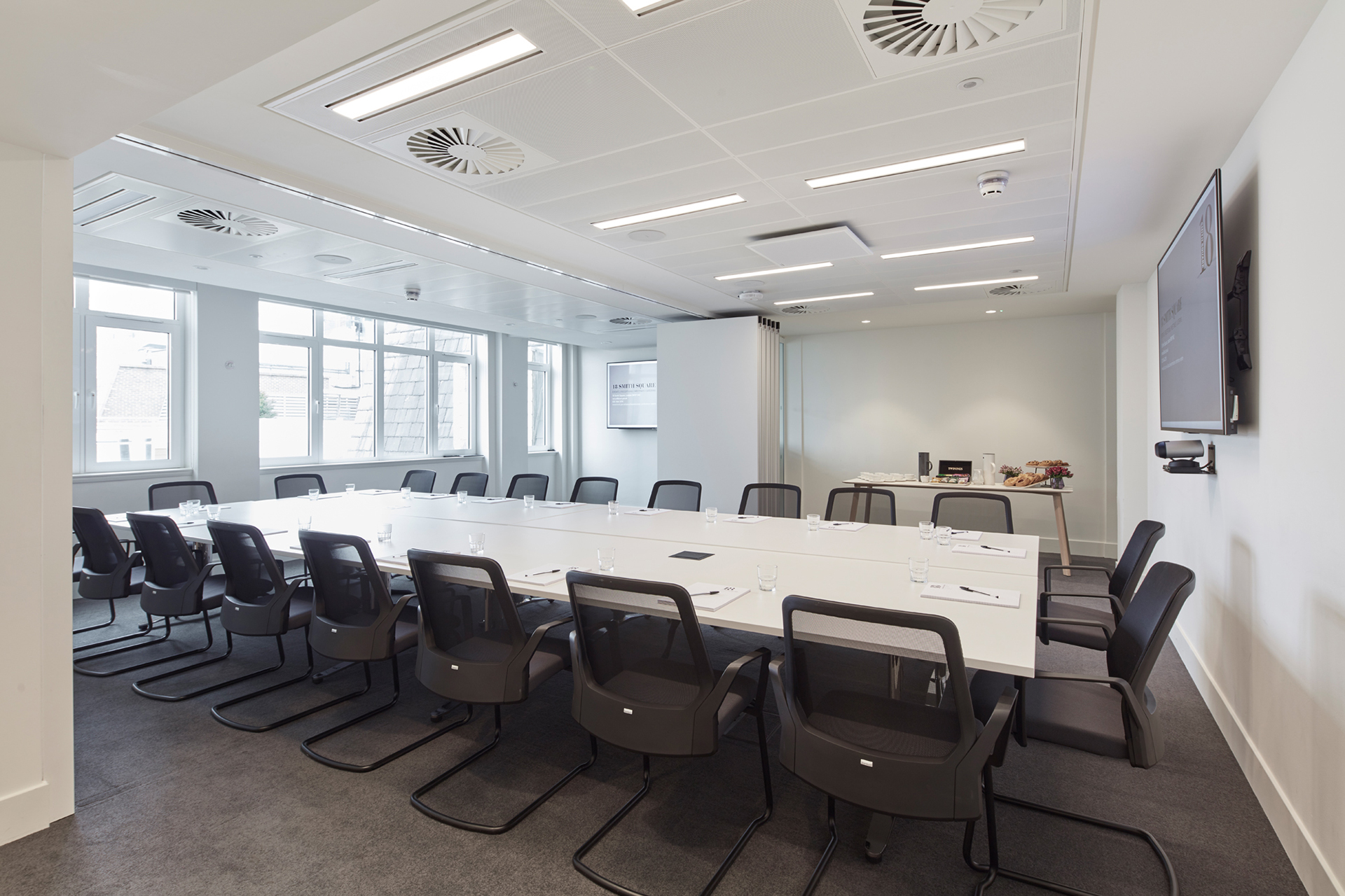 Eaton and Cockell - qrvfwv2t0zp.jpg