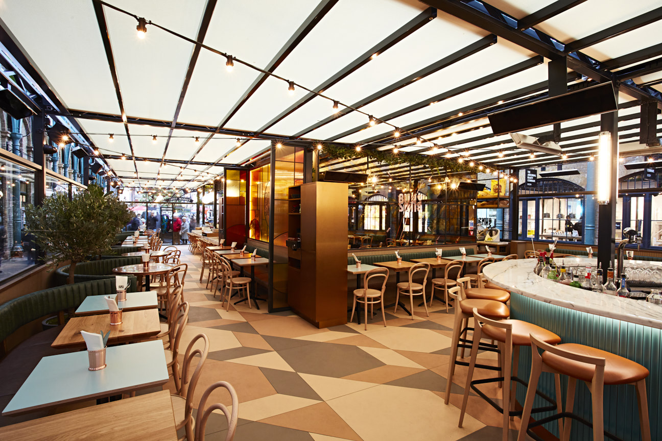 Modern Main Restaurant at Buns&Buns, spacious venue for events with stylish decor.