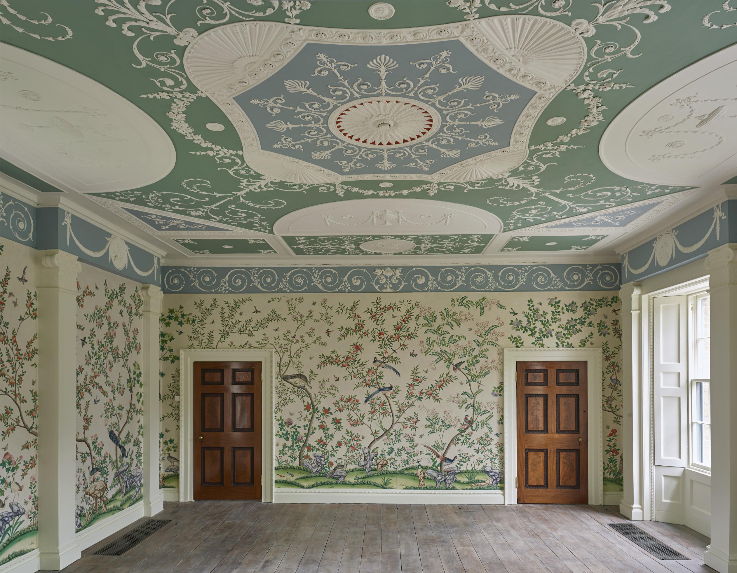 Upper Drawing Room - vdmtitlzwli.jpg