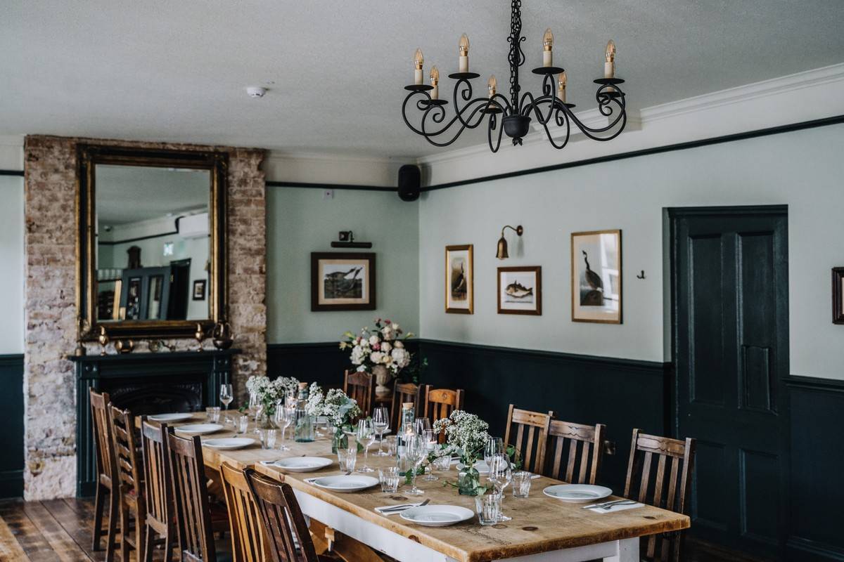 Elegant dining space in The Hardy Room, ideal for corporate meetings and gatherings.