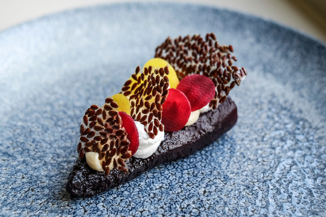 Home Dressing Room - kkh40tz1ce4.jpg