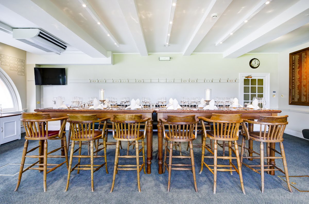 Home Dressing Room - bhpxmvjcow2.jpg