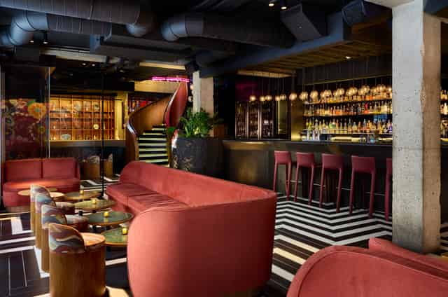 The Bar Lounge