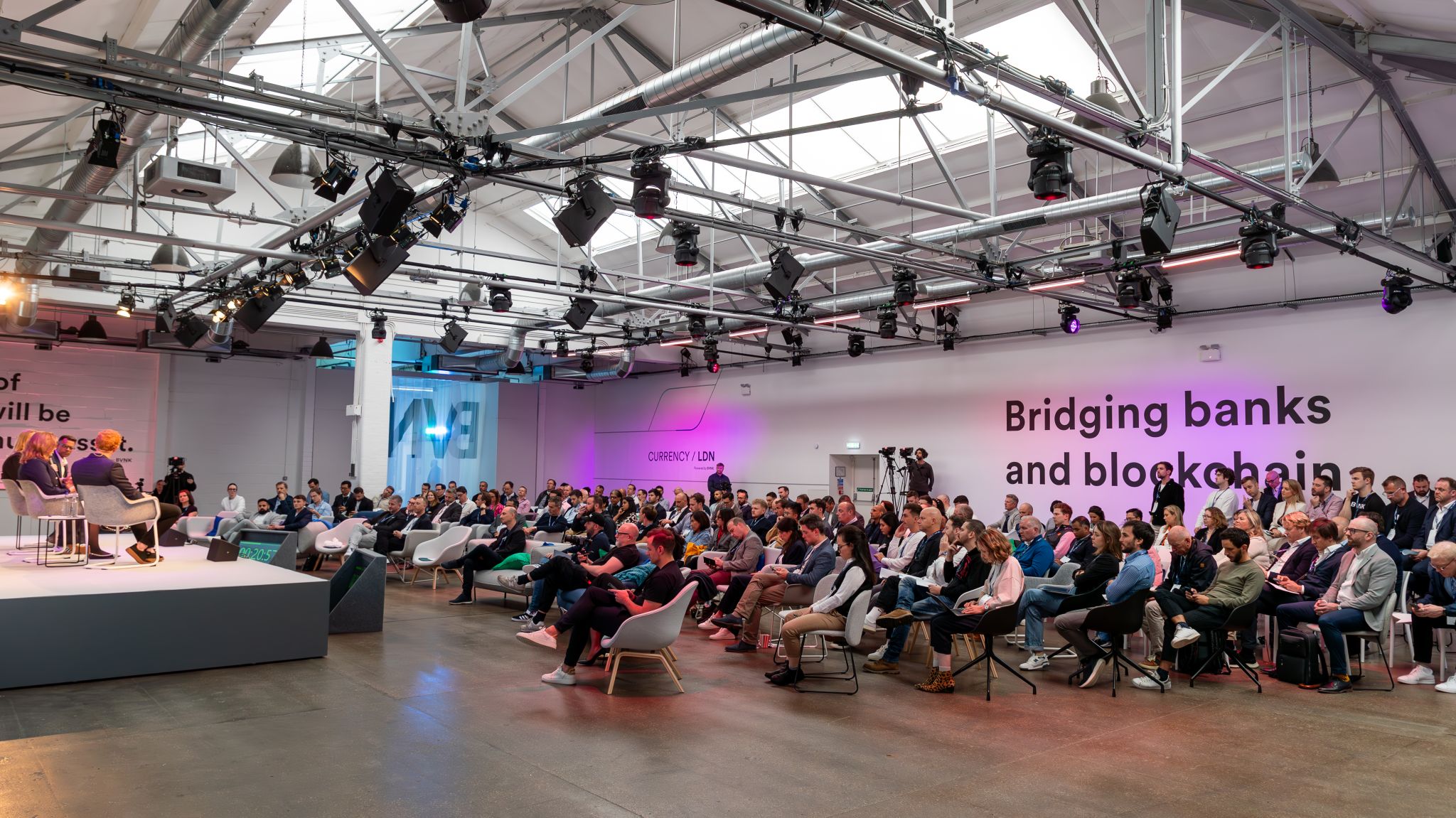 Studio 4 + 5 - b03oxdzexd0.jpeg