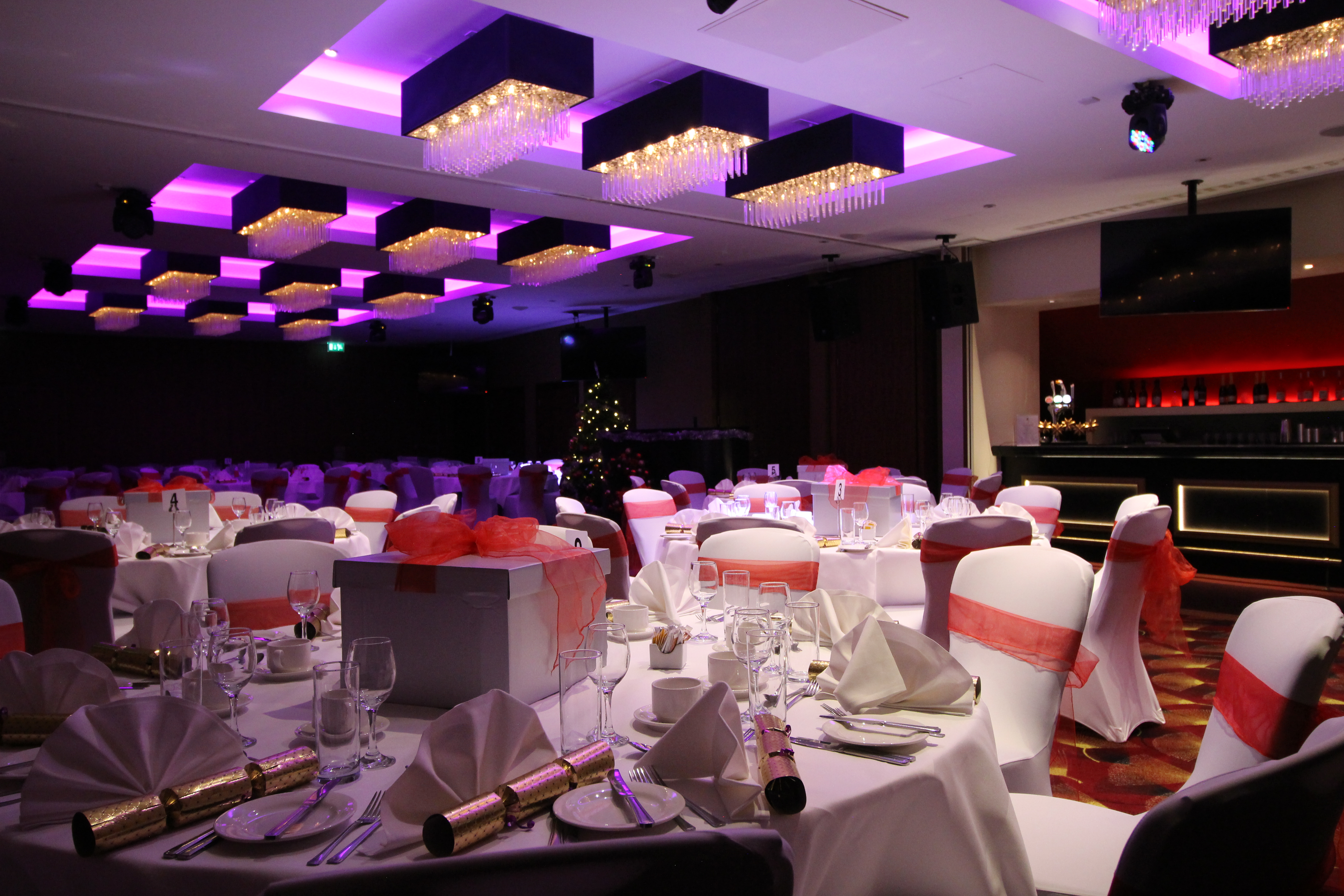 Elegant banquet hall at Holiday Inn Kensington, perfect for weddings and corporate events.
