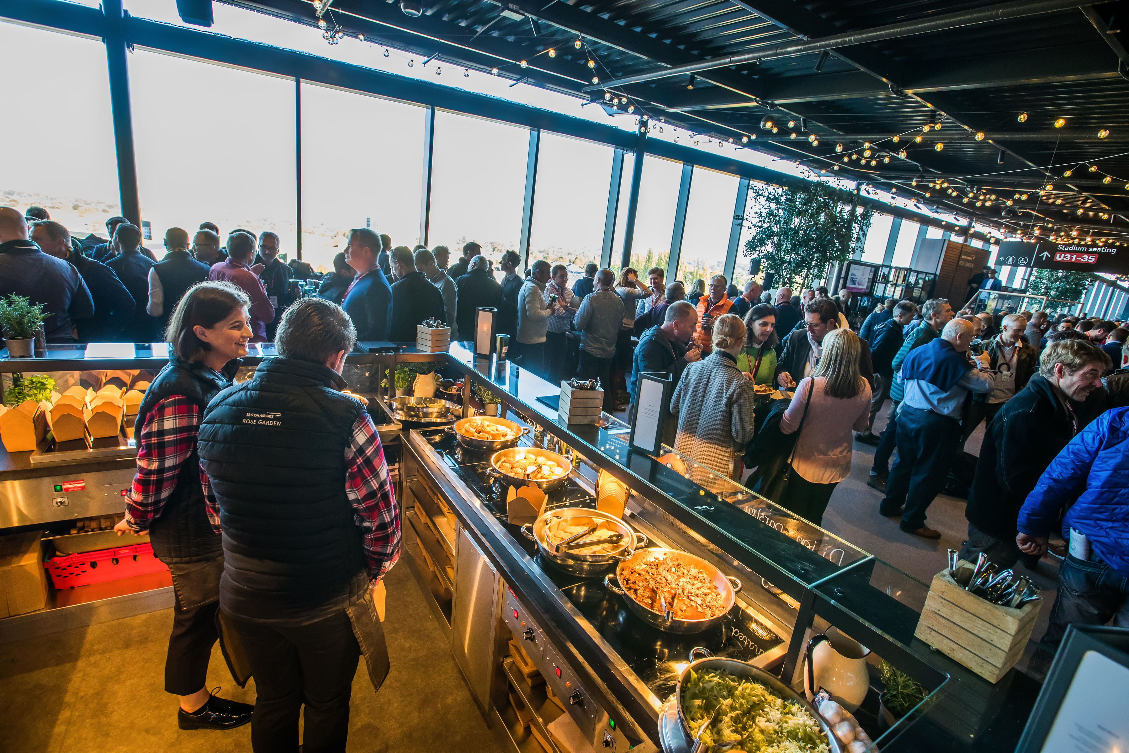 British Airways Rose Garden  - rxi4eqvacb3.jpg