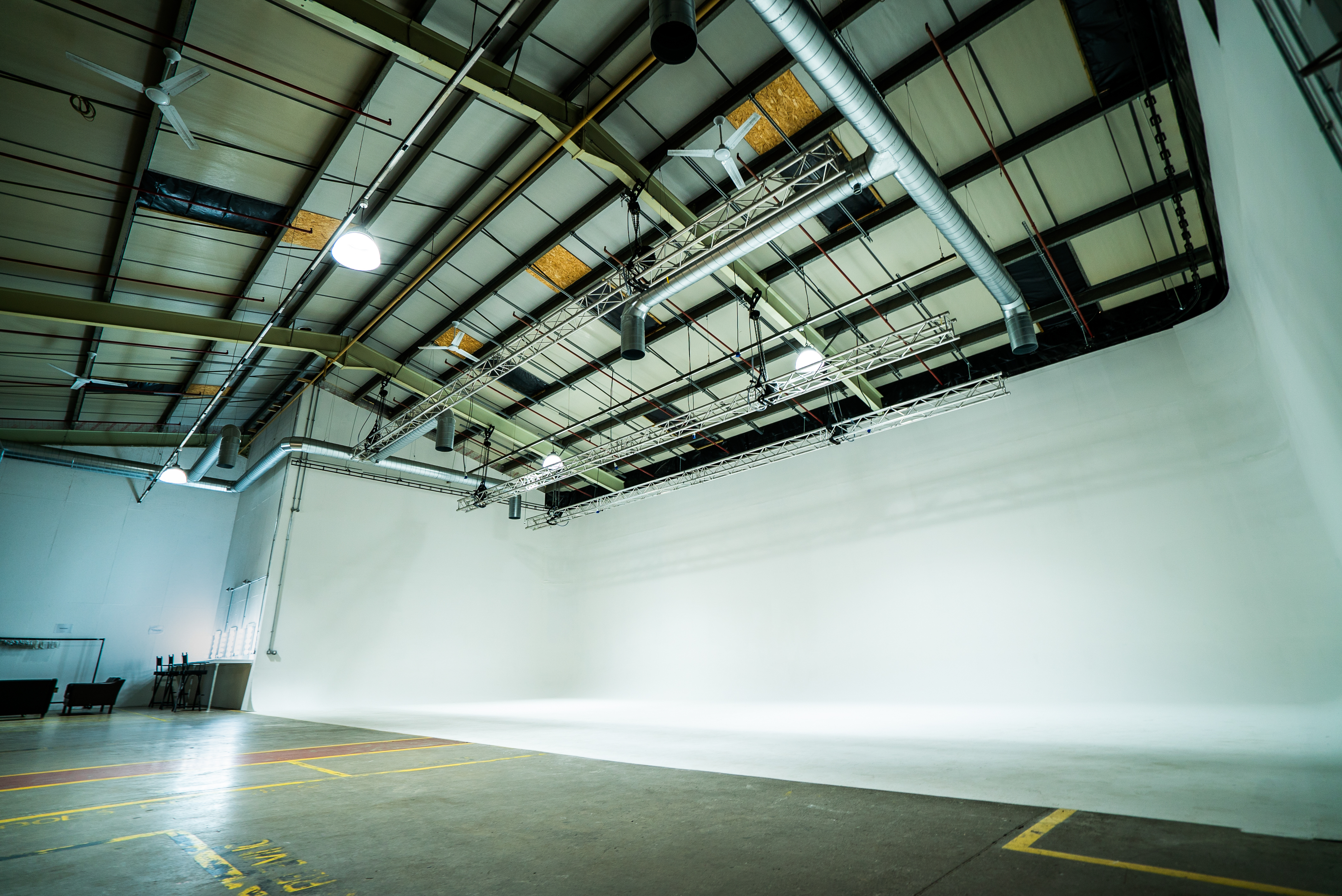 Studio One - kirc1um2slf.jpg