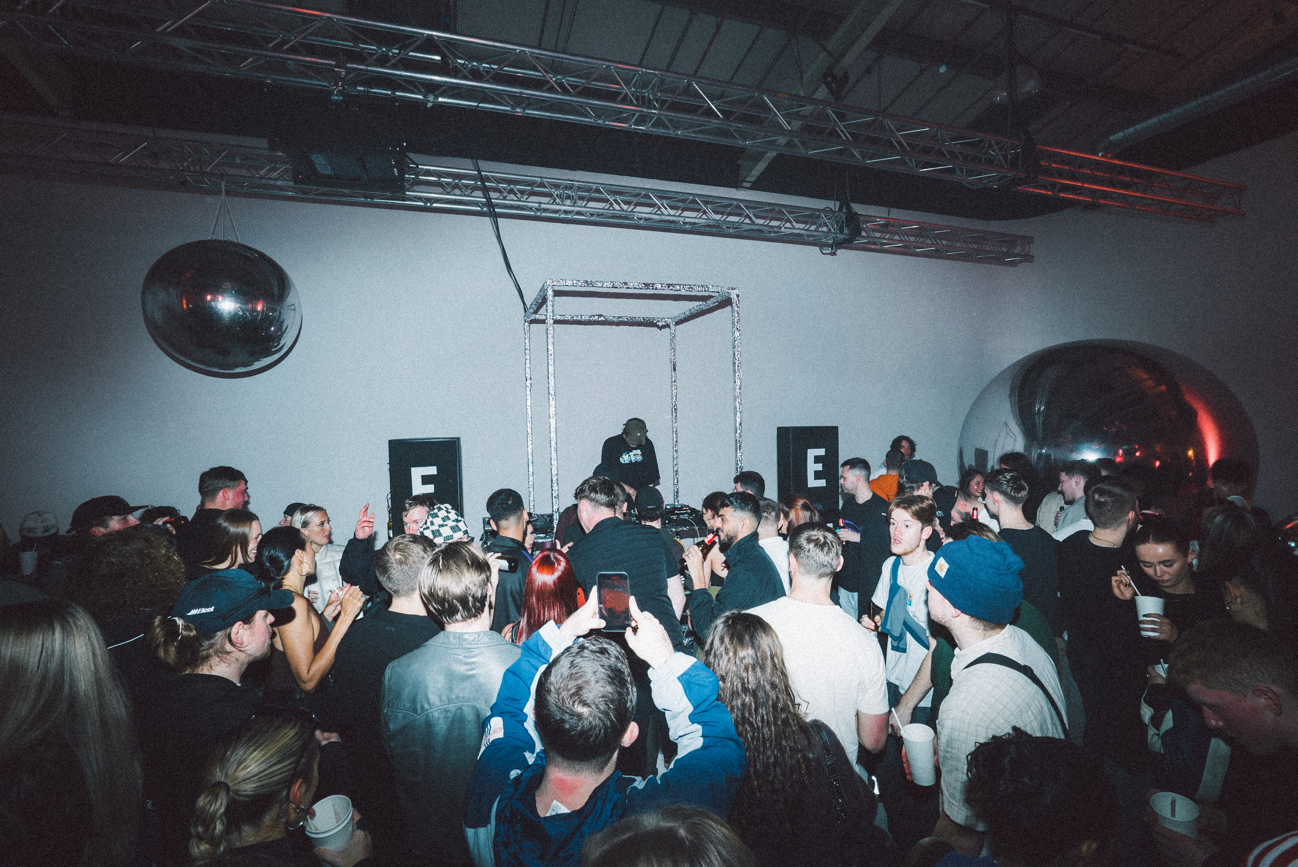 Studio Three - a2ycqs03htf.jpg