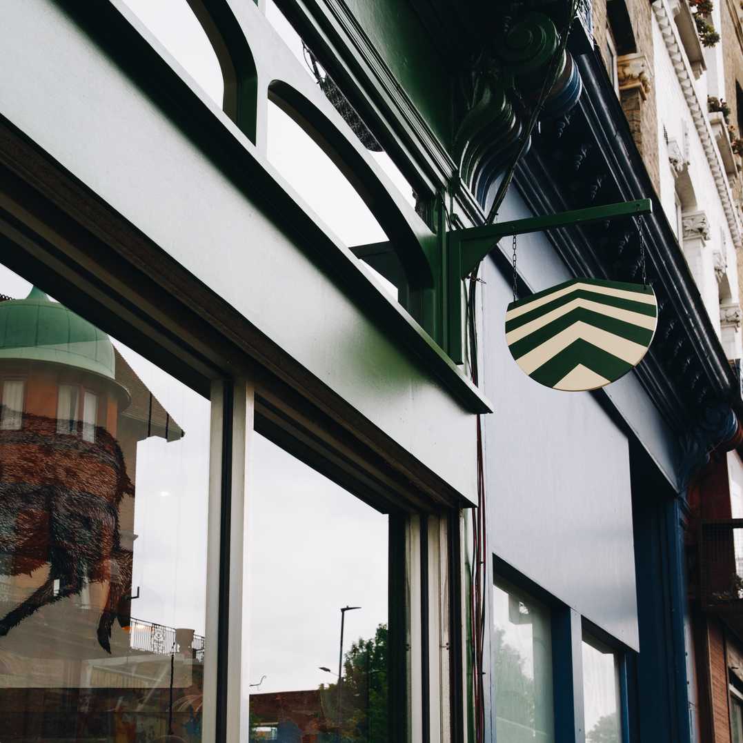 Private dining wine cellar in Maremma with modern design for intimate events.
