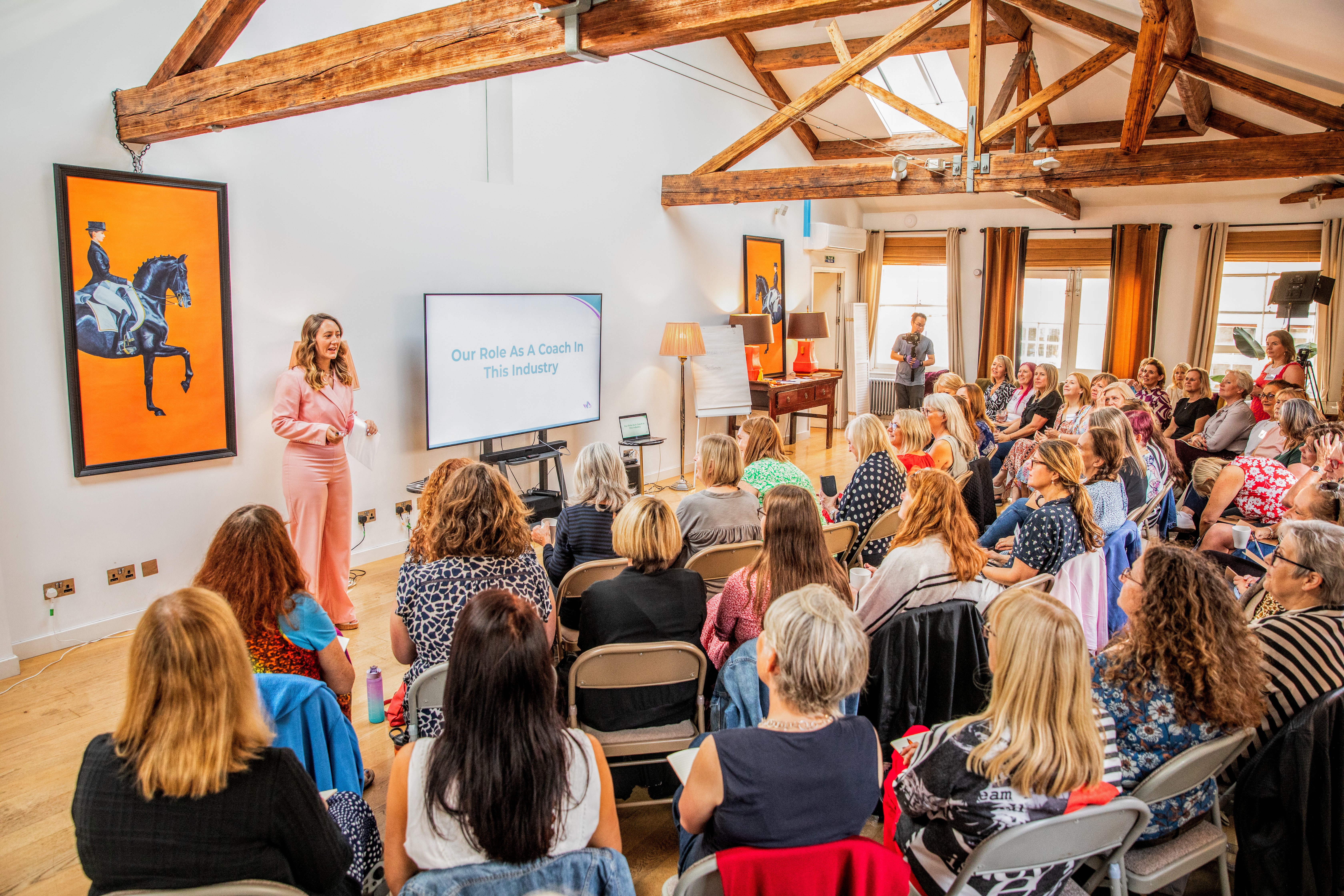 Whole Venue - nvn5p0vcmbx.jpg