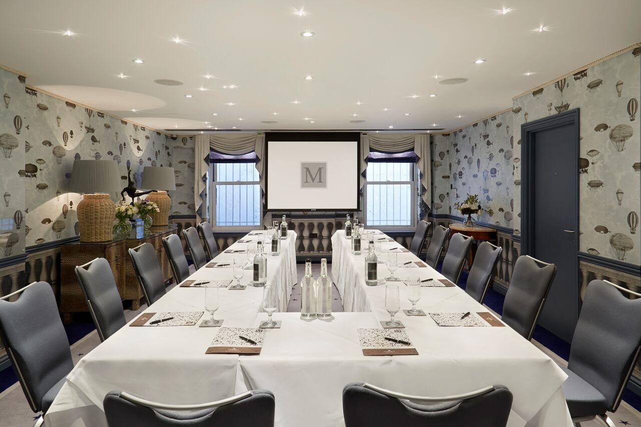 Voyager Room at Mandeville Hotel, elegant conference space for meetings and events.
