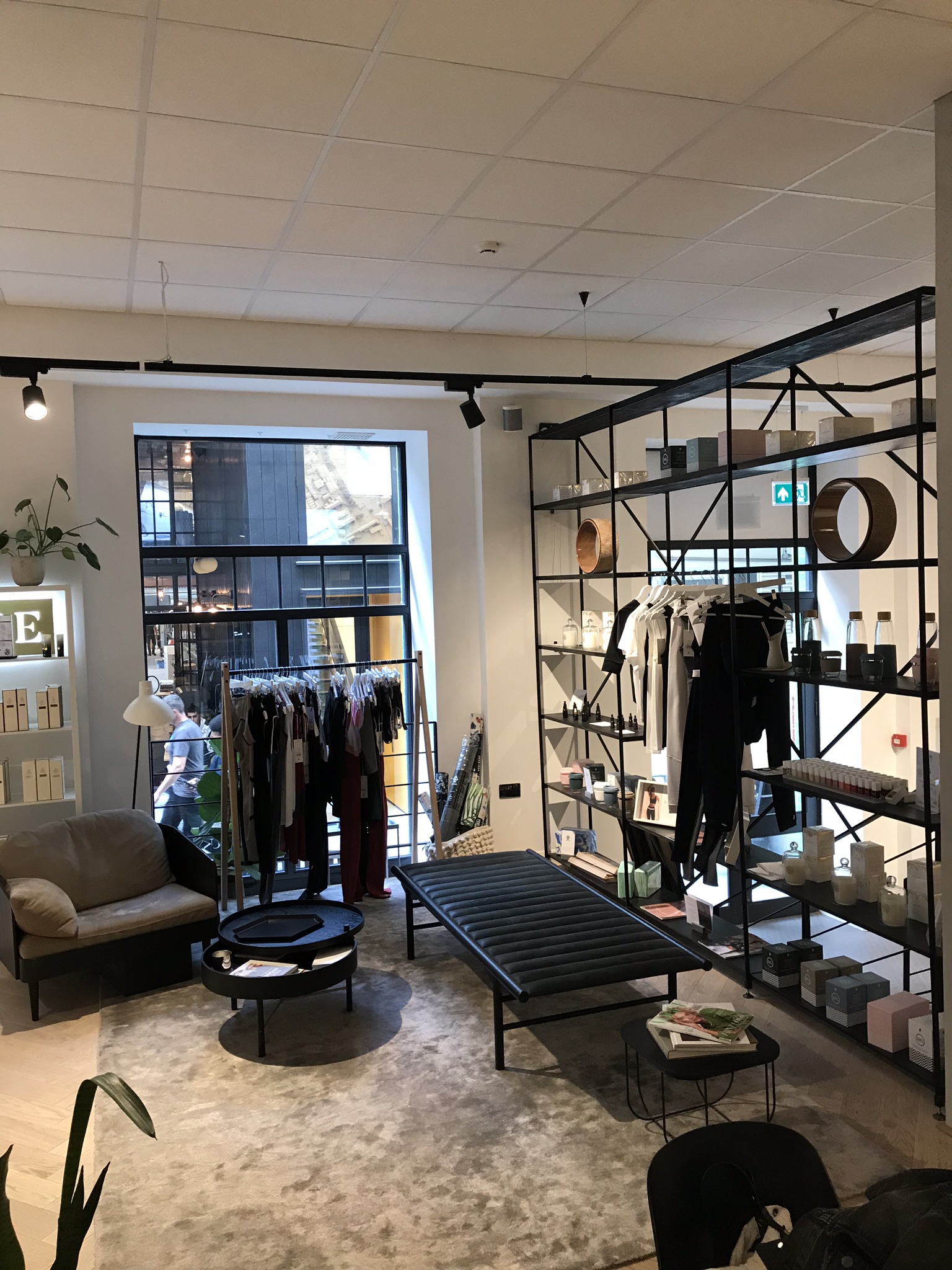 Stylish Events Space in SMUK Belgravia for intimate gatherings and pop-up shops.