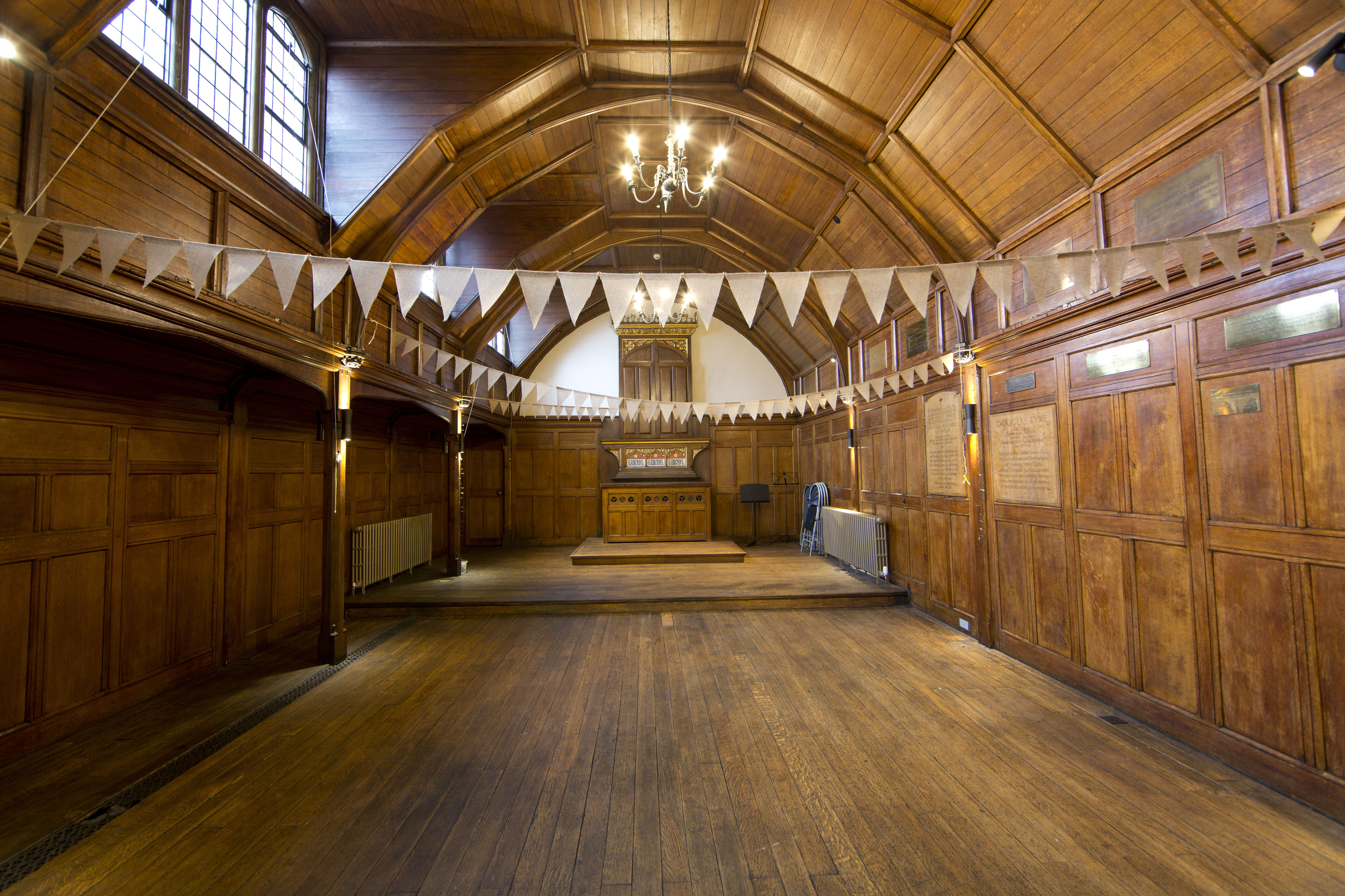 Victorian Chapel - 5bclcg5pgyo.JPG