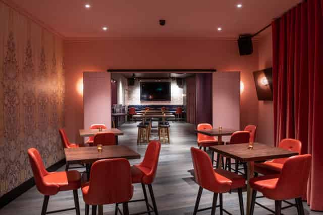 Ruby Rose Private Room