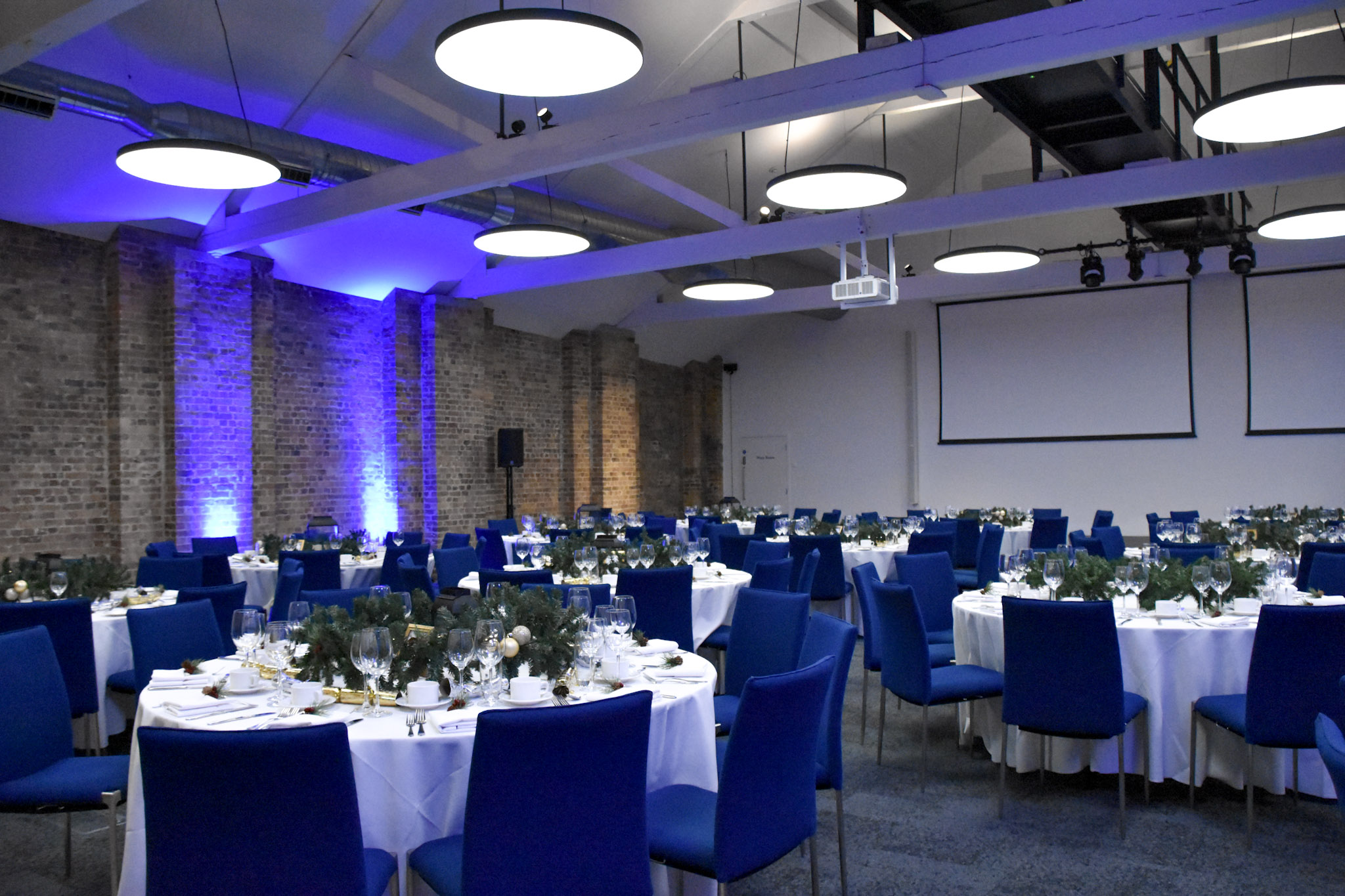 Main Hall - k0qswegnmx4.jpg