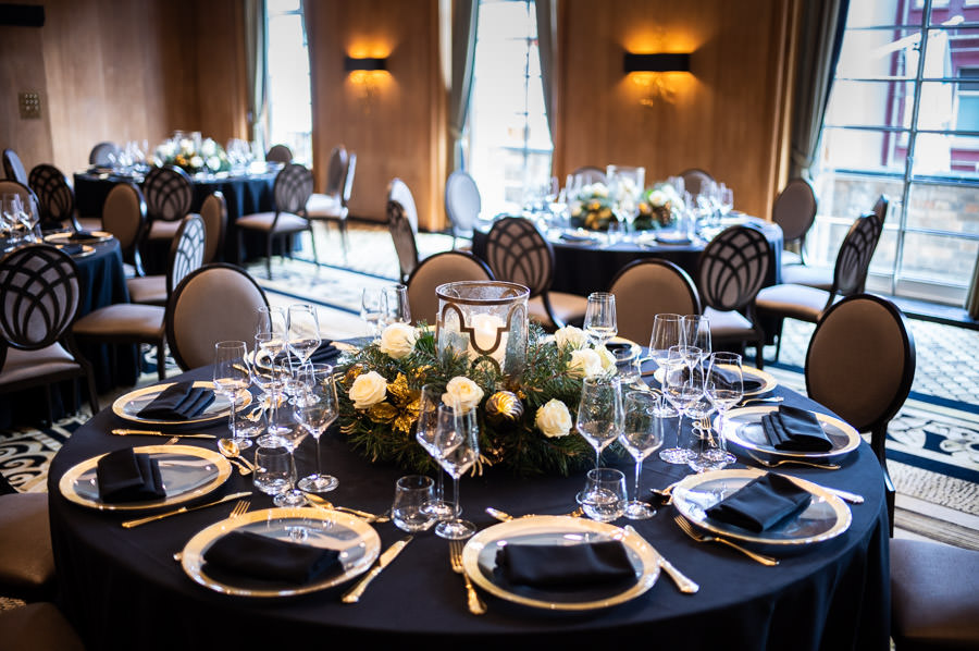 Christmas Parties - 3cy42c5221x.jpg