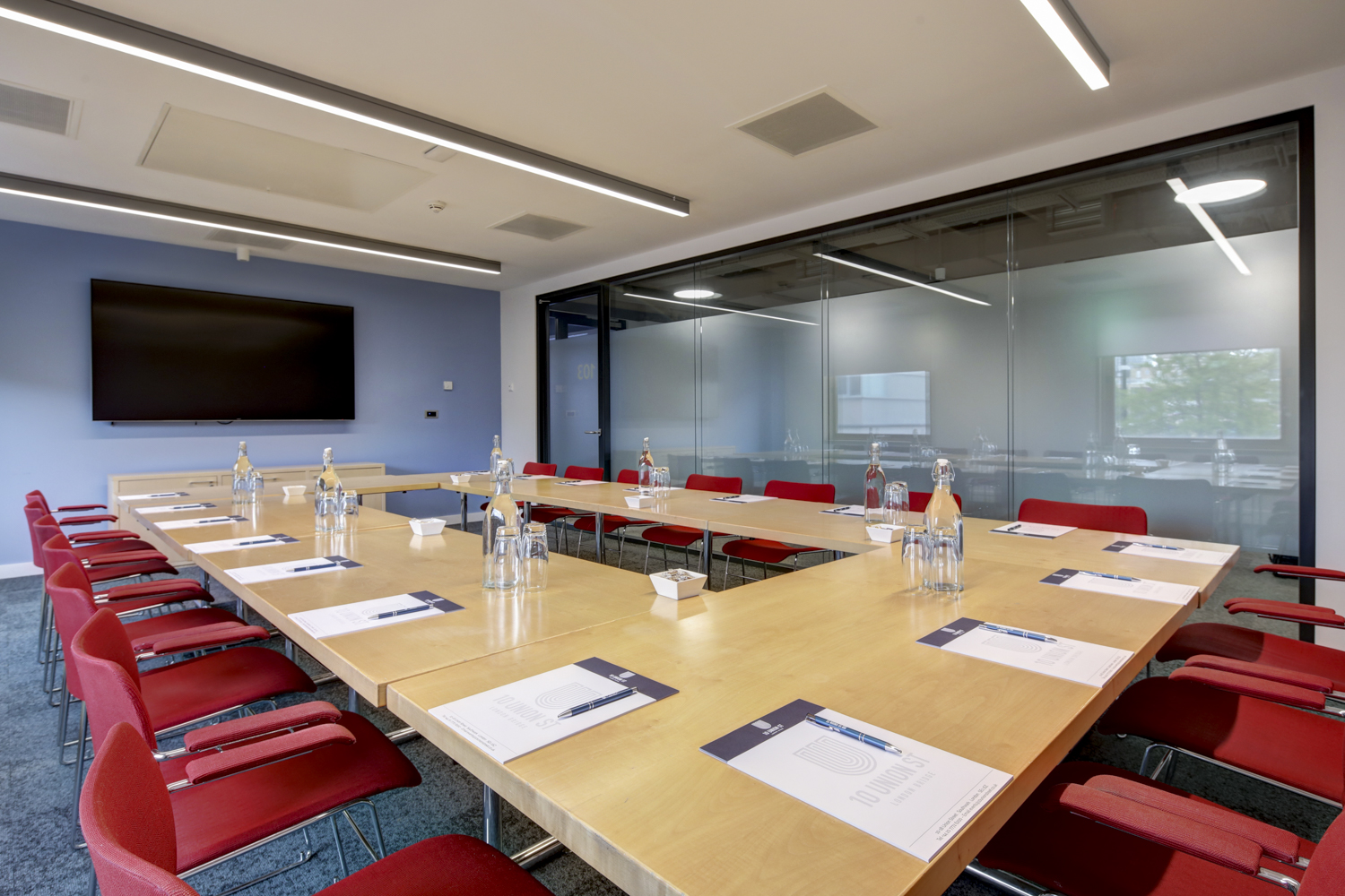 103 / 203 - z0wdu5uzgra.jpg