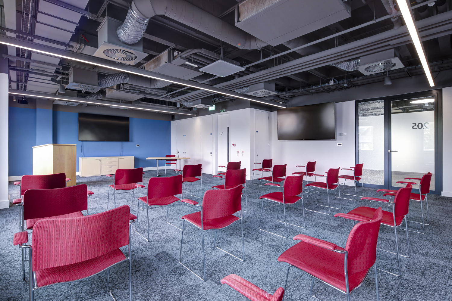 105 / 205 - f2xdlzh0msb.jpg