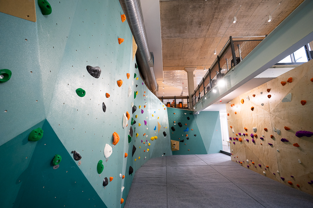 Vibrant indoor climbing facility for team-building events and active workshops.