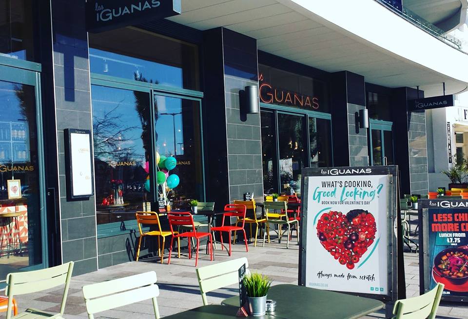 Vibrant outdoor dining at Las Iguanas Torquay, perfect for casual events and gatherings.